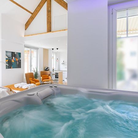 Relax Spa, Avec Jacuzzi A Діжон Екстер'єр фото